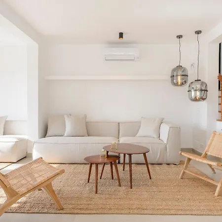 Maria - Luxury Getaway Villa